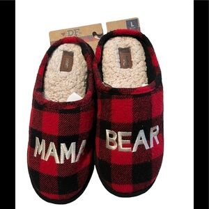 NWT Dearfoams Mama Bear Slippers